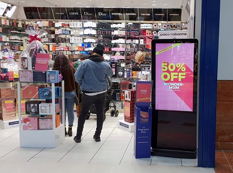 Digital Signage for Rateil- free standing digital poster